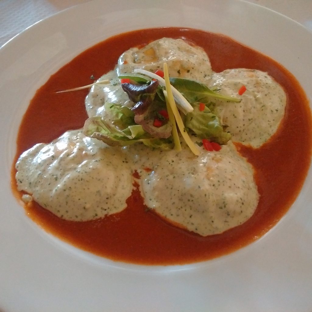 ravioli crustaceans bisque