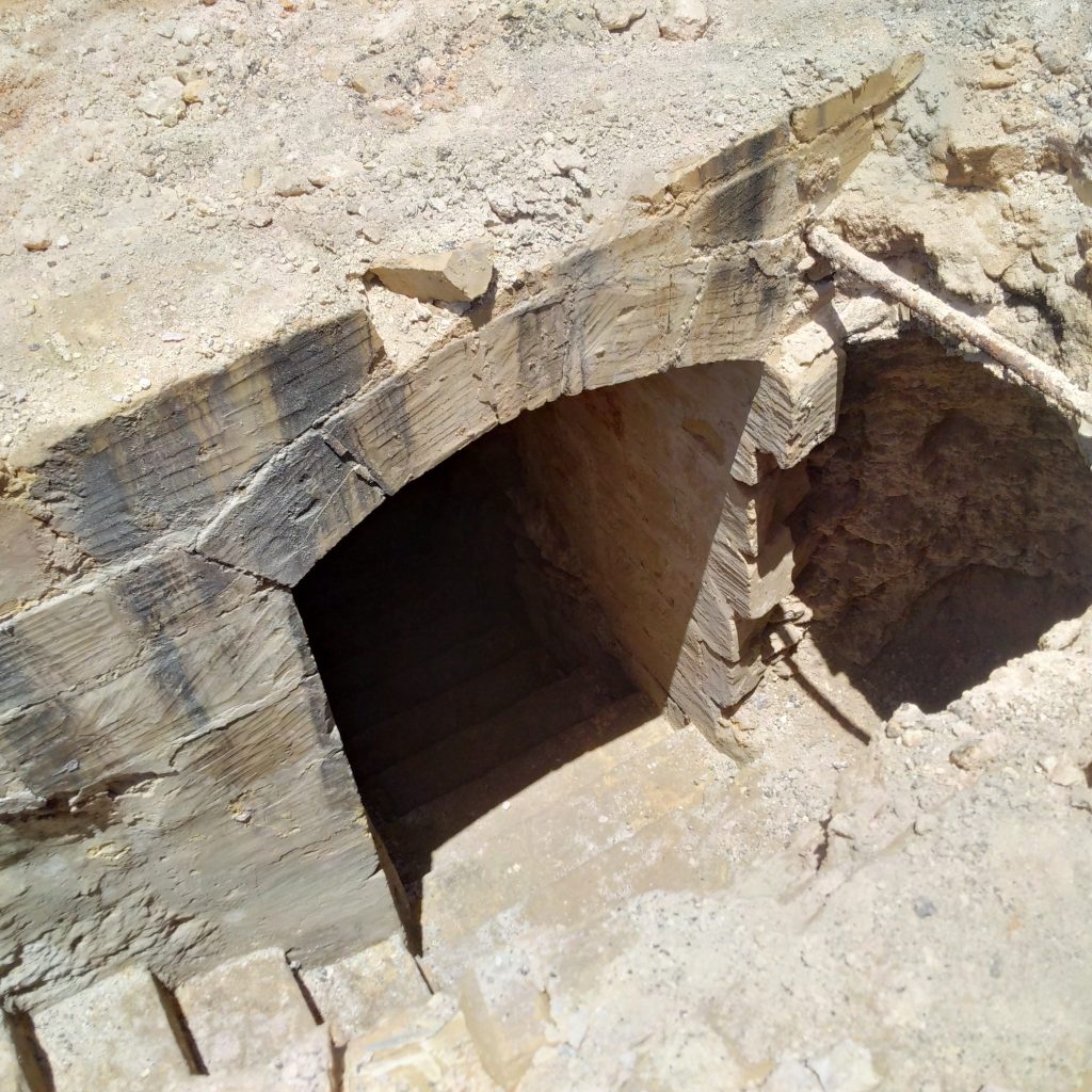 Xagħra bomb shelter close up